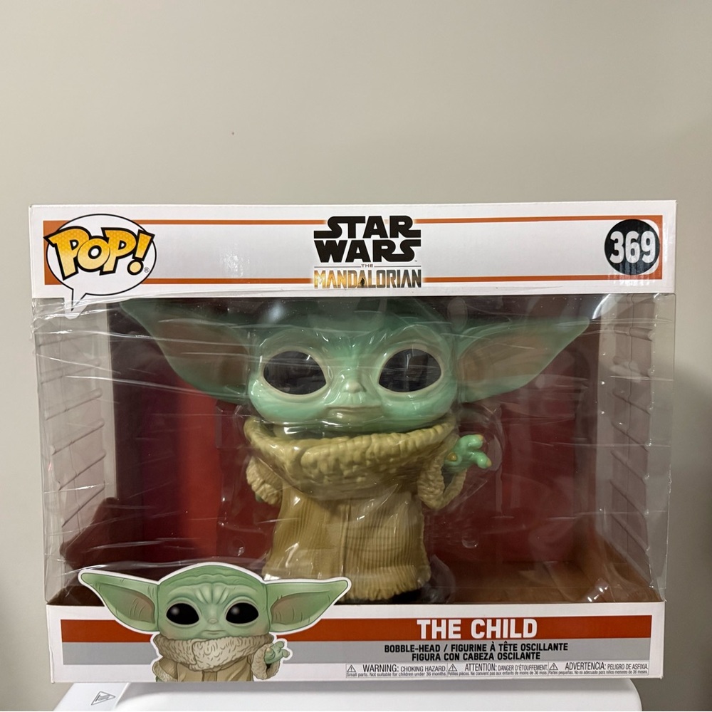 Funko Pop! JUMBO 10” Star Wars Mandalorian The Child